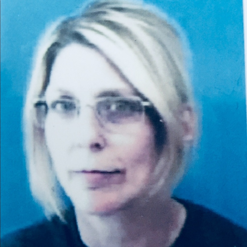 Meet your Posher, Lisa